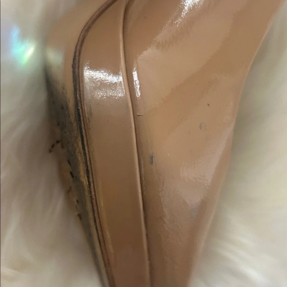 COACH Womens Beige Giovanna Patent Leather Heels Sz 7.5 - Picture 16 of 17